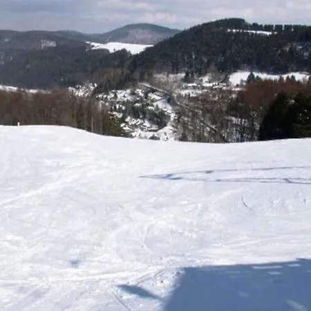 Helle Bei Mit Terrasse