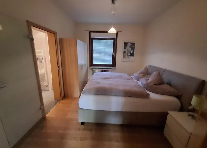 Helle Bei Mit Terrasse